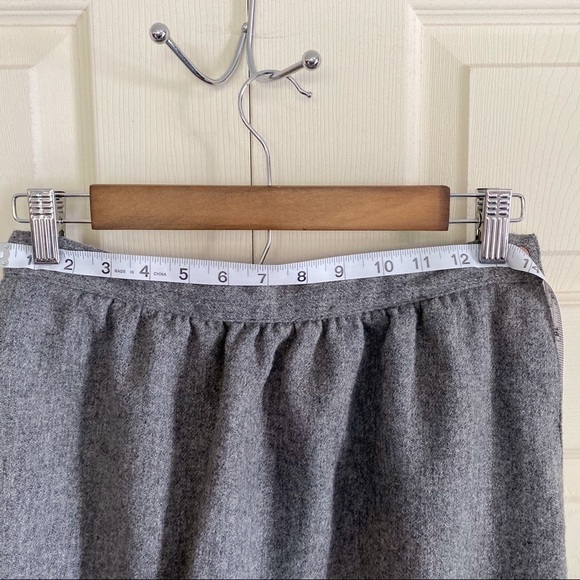 Vintage Radcliffe Gray Midi Length Wool Skirt - Picture 6 of 9
